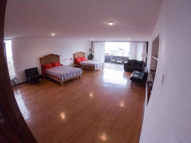 Standard Twin room with balcony