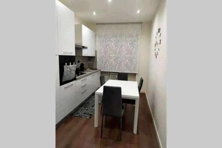 3 Bedrooms Apartment