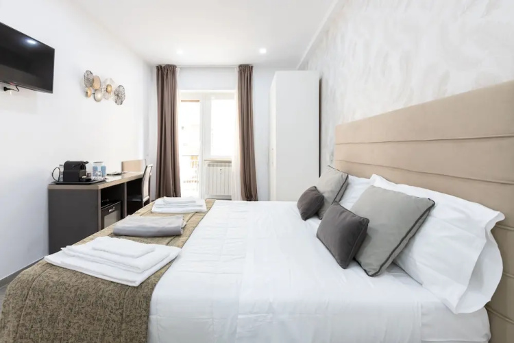 247 LuxuryRooms