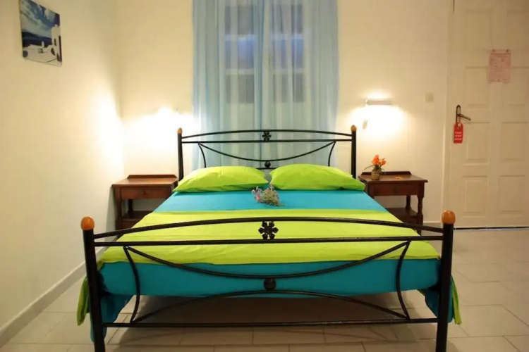 Lunar Santorini Hotel
