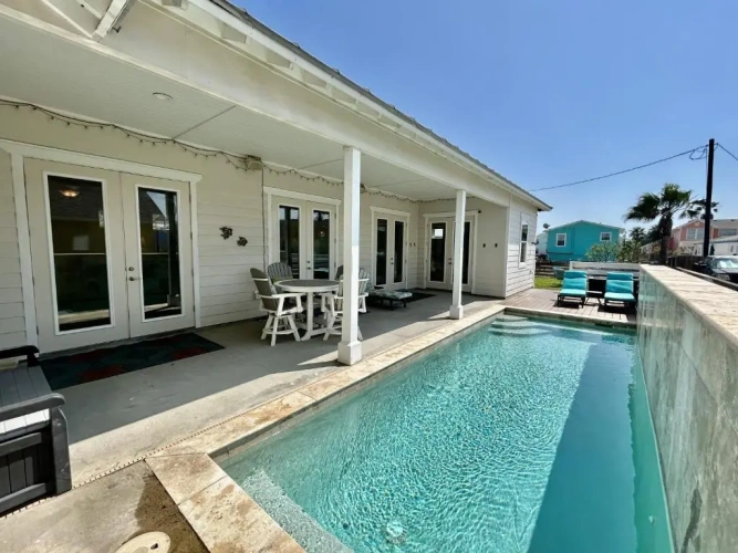 3 Bedrooms Cottage