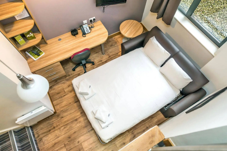 KM Apartments