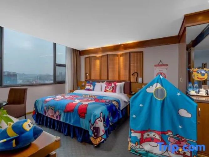 Double Suite