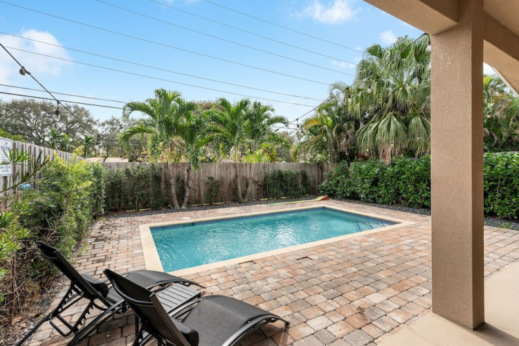 Fox Grand Residence- 6bd, 2 Pools & Pool Table