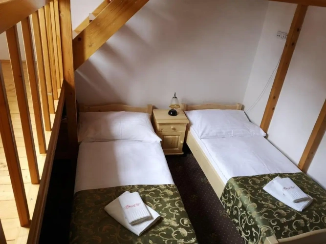 Economy Quadruple room