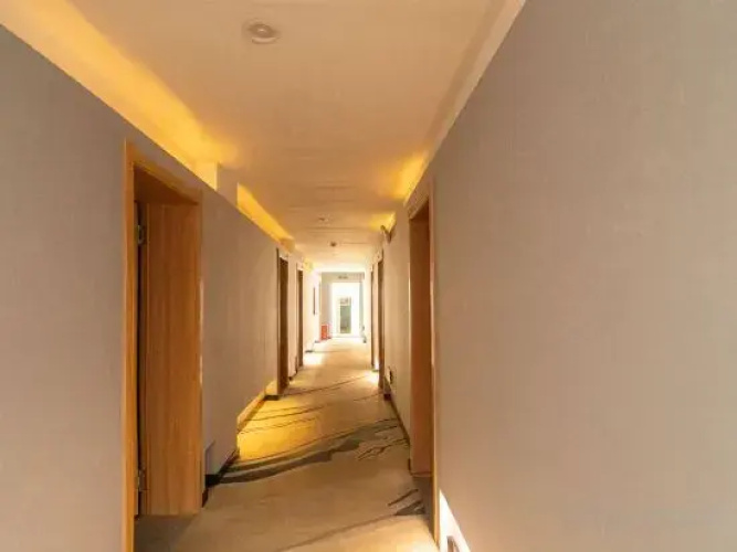 Kashgar Premium Hotel