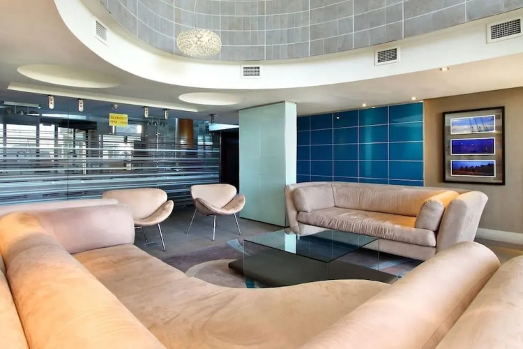 Canal Quays Apartments
