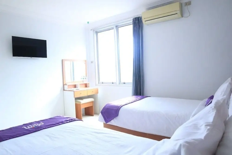 Superior Twin room with garden view