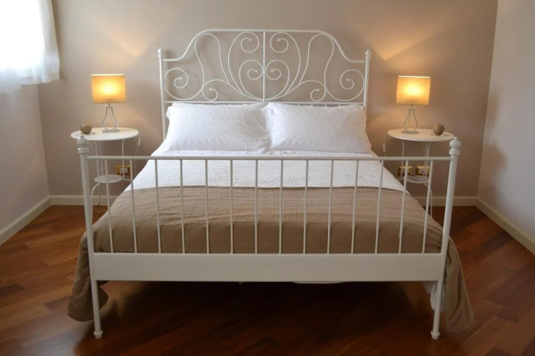 Etnea Luxury Home