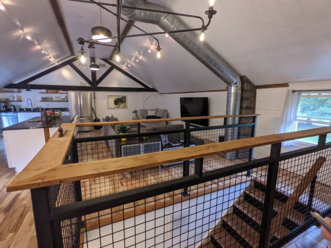 Hay Loft Apartment In Barn - Goshen - Goshen, NY