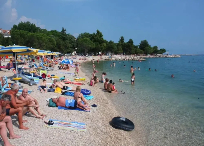 Studio Apartment With Swimming Pool & Sea View