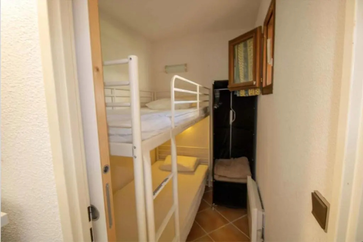 NICE 25 m BRIGHT with BALCONY and POOL