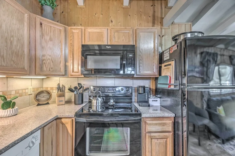 2 Bedrooms Cottage