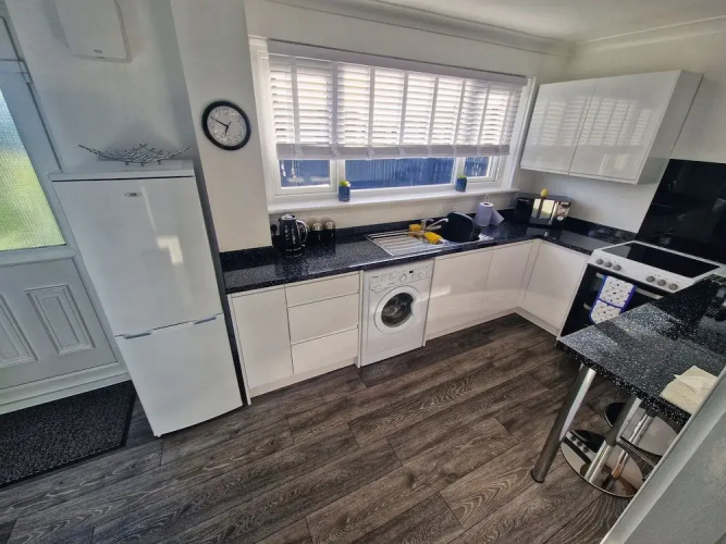 Cozy Shotts House With 2 Bedrooms