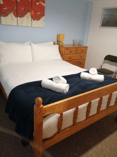 2 Bedrooms Quadruple Apartment
