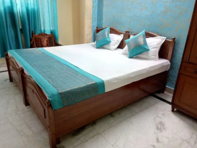 Rajdhani Inn