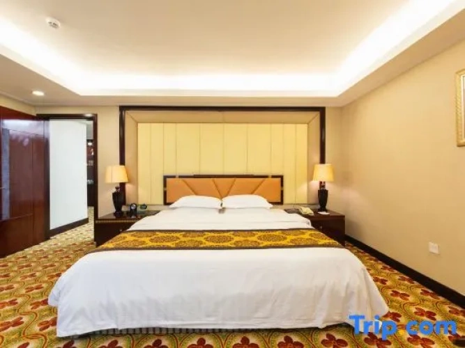 Deluxe Double Suite