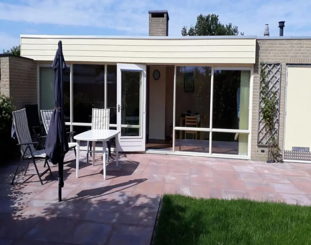 Bungalow With South-facing Garden