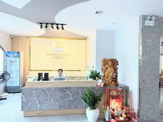 Golden Sunset Hotel
