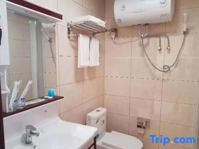 TongYu Hotel