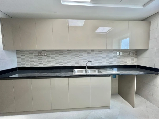 2 Bedrooms Luxury Apartment