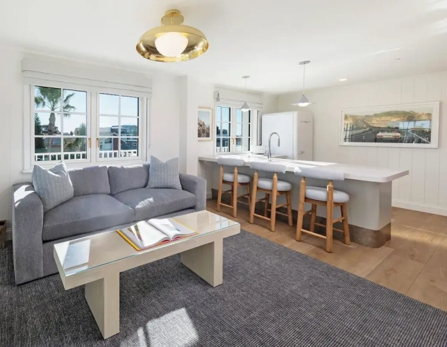 Double Suite