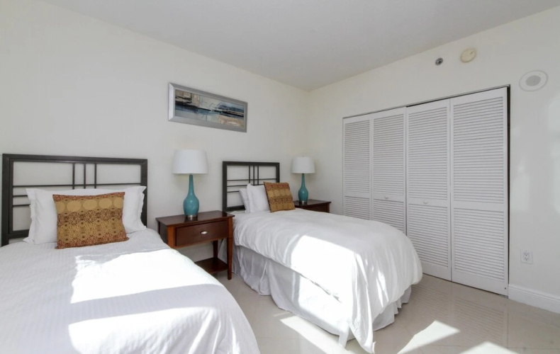 Bluebird Suites in Brickell