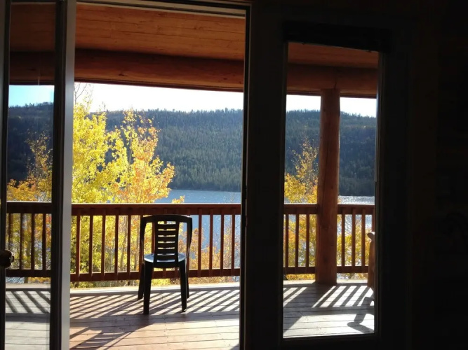Half Moon Lake Lodge