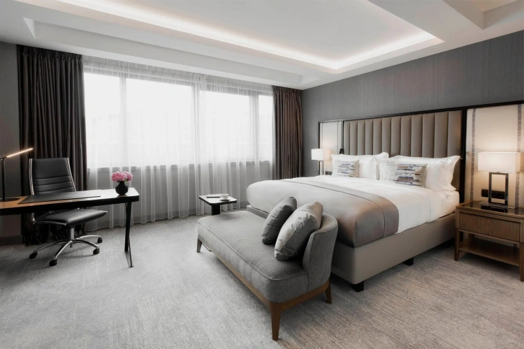 Cozy Top Floor Double room with mountain view