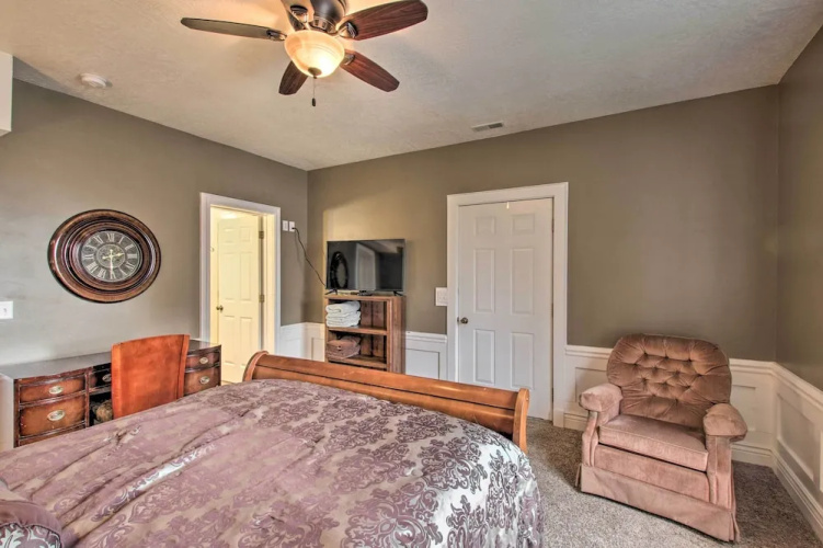 North Logan Studio, Walk to Utah State Campus!