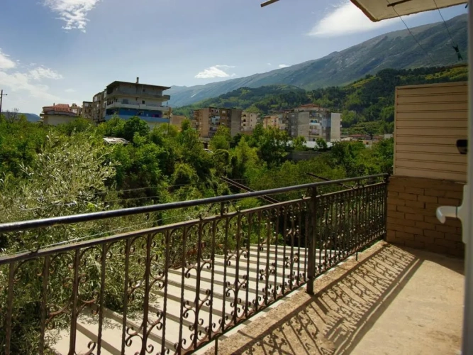 Standard Triple room with balcony