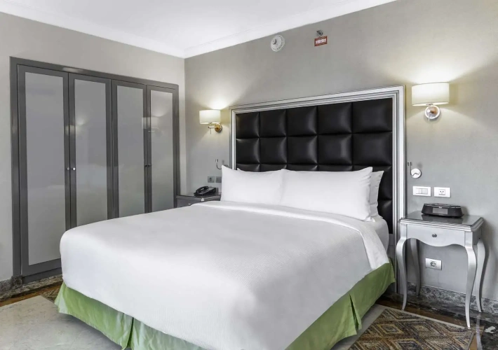 Corner Sea View Double Suite