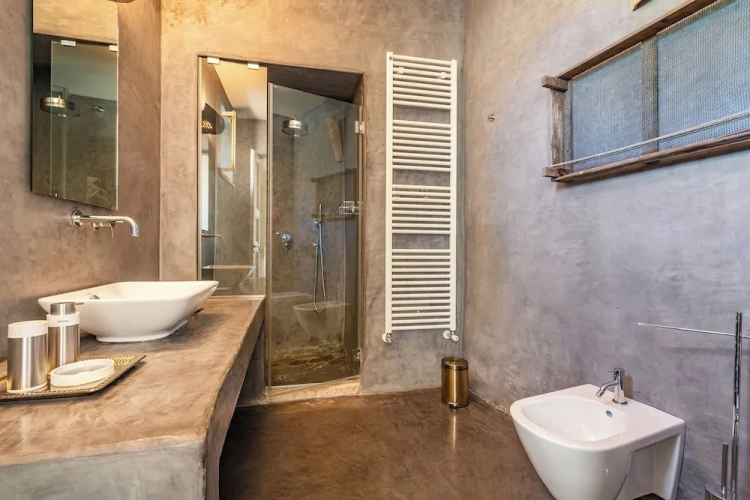 5 Bedrooms Luxury Family Villa