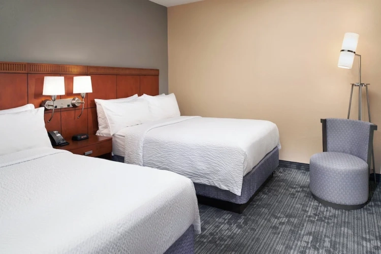 1 Bedroom Suite