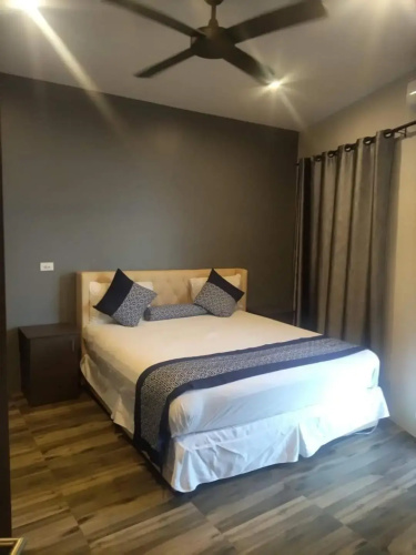 Breeze Apartments