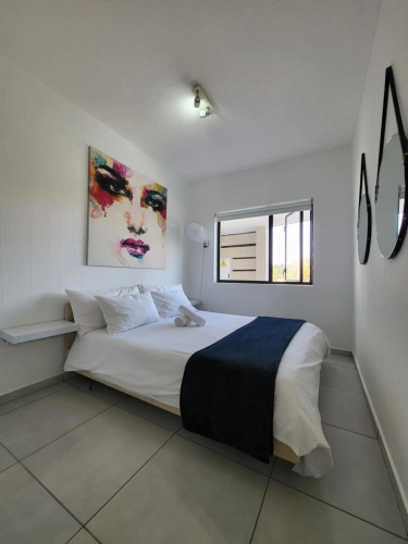 Nova Luxury Suites Broadacres