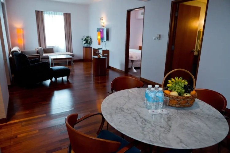 Double Suite