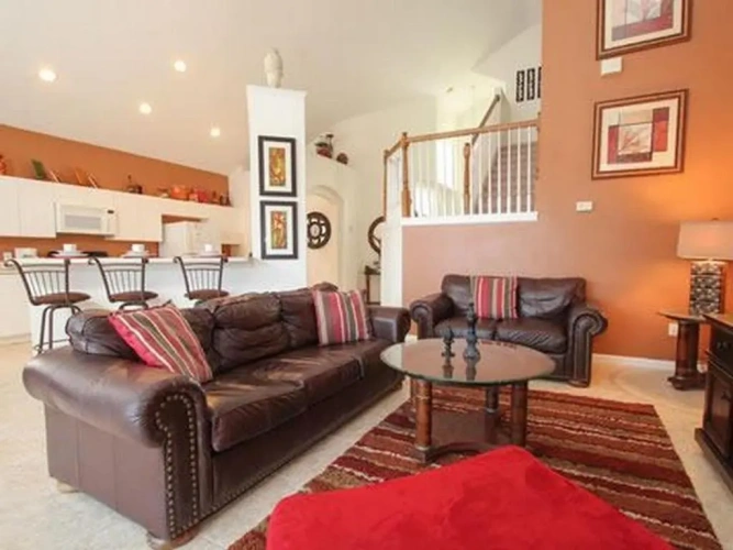 5 Bedrooms Cottage