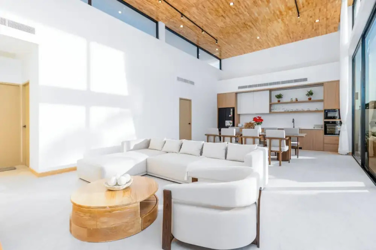 New 4BR Pool Villa Modern Oasis V283