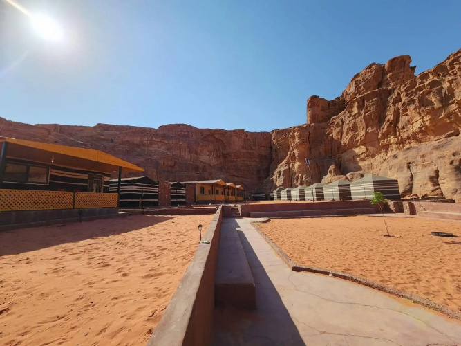 Wadi Rum Quiet Sky