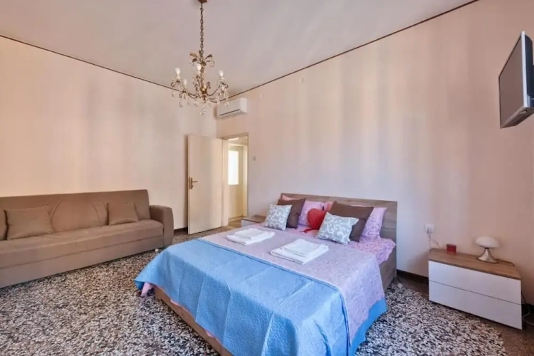 Classic room