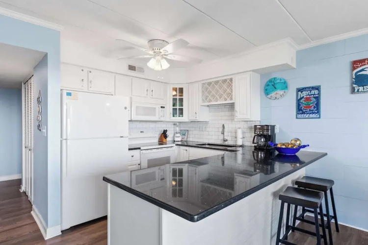 Assateague House 308 Downtown Bayfront Bliss