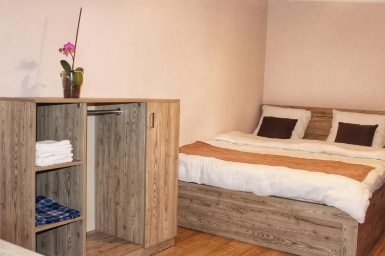 Rooms 3