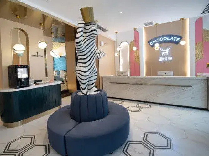 Chocolate Hotel
