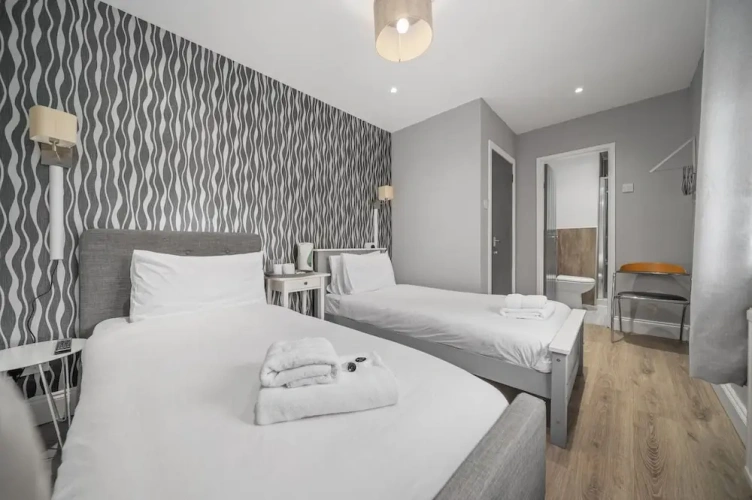 Economy Twin room