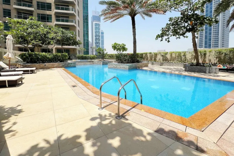 Luxury 2BR - partial Burj Khalifa view
