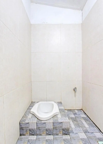 Economy Triple room