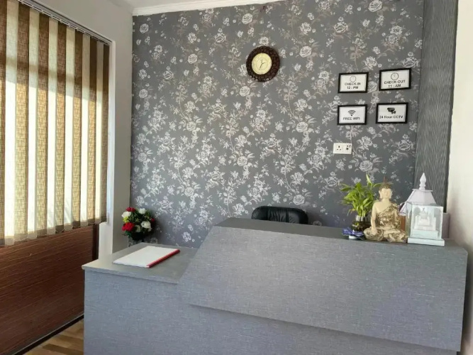Hotel Arrow 19 by OYO Rooms