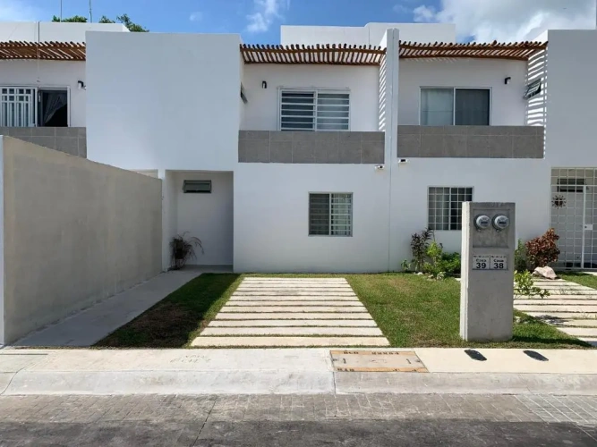4 Bedrooms Double Cottage