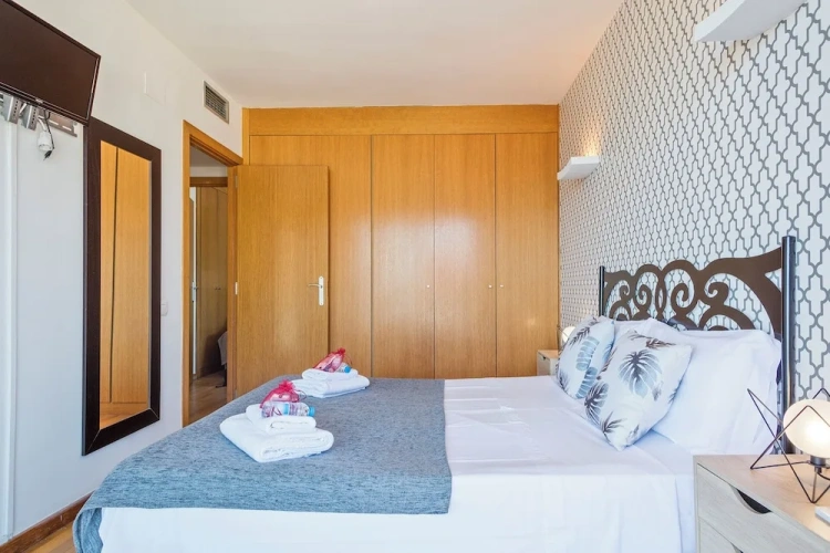2 Bedrooms Standard Apartment with balcony and with sea view